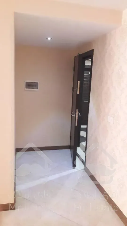 اجاره آپارتمان/سند اداری/صادقیه(فردوس شرق)