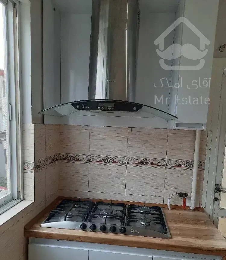 آپارتمان نزدیک میدان توشیبا با پارکینگ