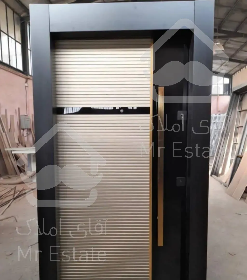 درب ضدسرقت ( درضدسرقت ) در اتاقی سرویس کابینت کمد