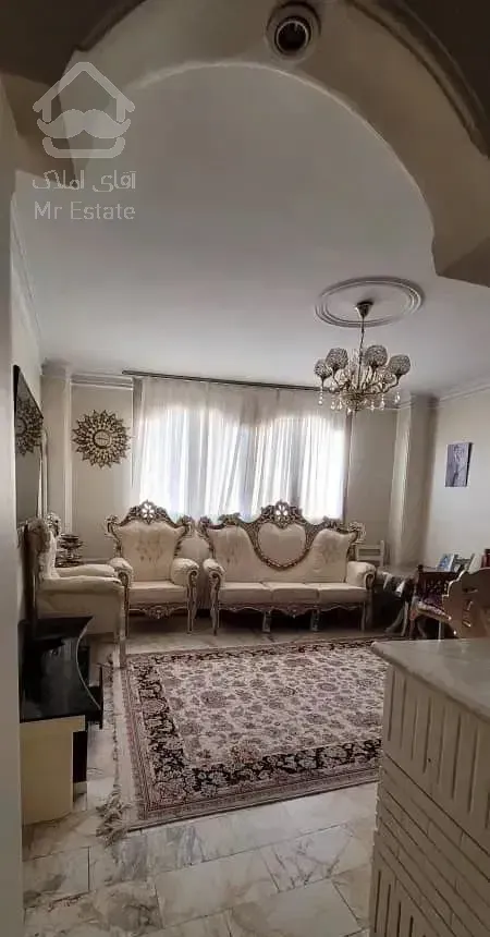 ۷۰ متر دوخواب خیابان دانشگاه جنوبی ۱۲ فروردین جنوب