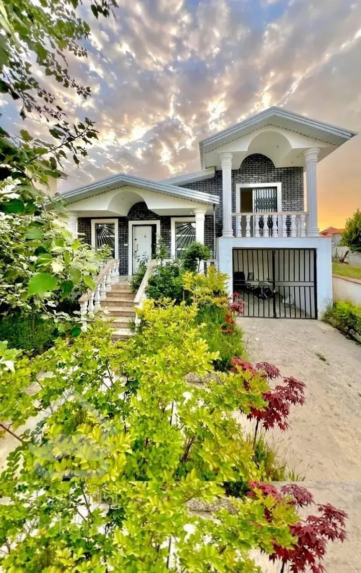 فروش ویلا آرامش سبز 220متری قیمت کل