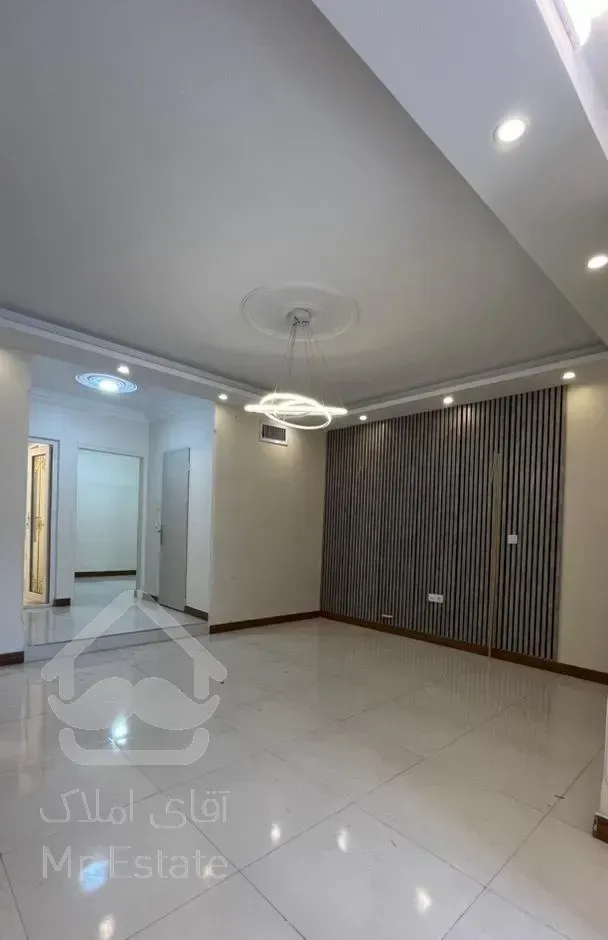 44متر/طبقه اول/تک واحدی/کرمان شمال