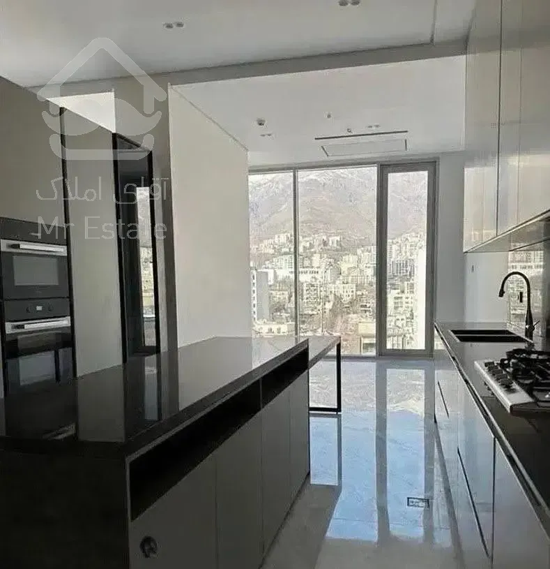 پنت ۲۶۰متری ۳خواب/طبقه۱۵ کلیدنزداملاک