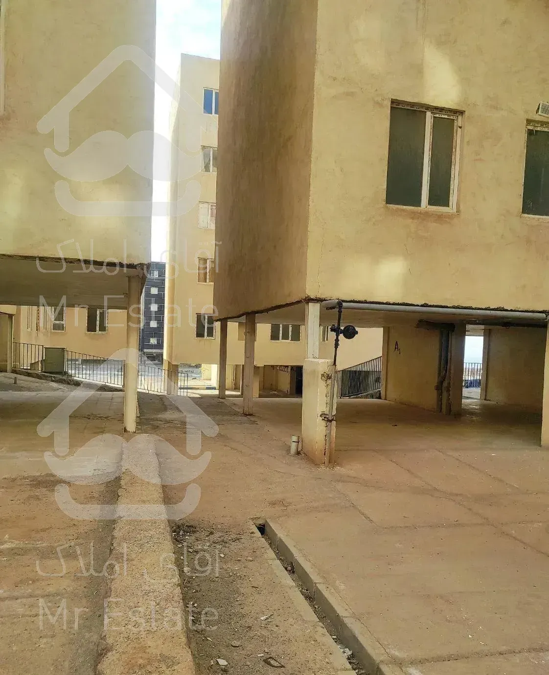 آپارتمان فاز ۶ نوساز کلید نخورده