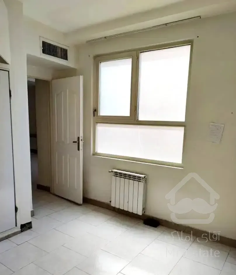 آپارتمان فوق العاده تمیز