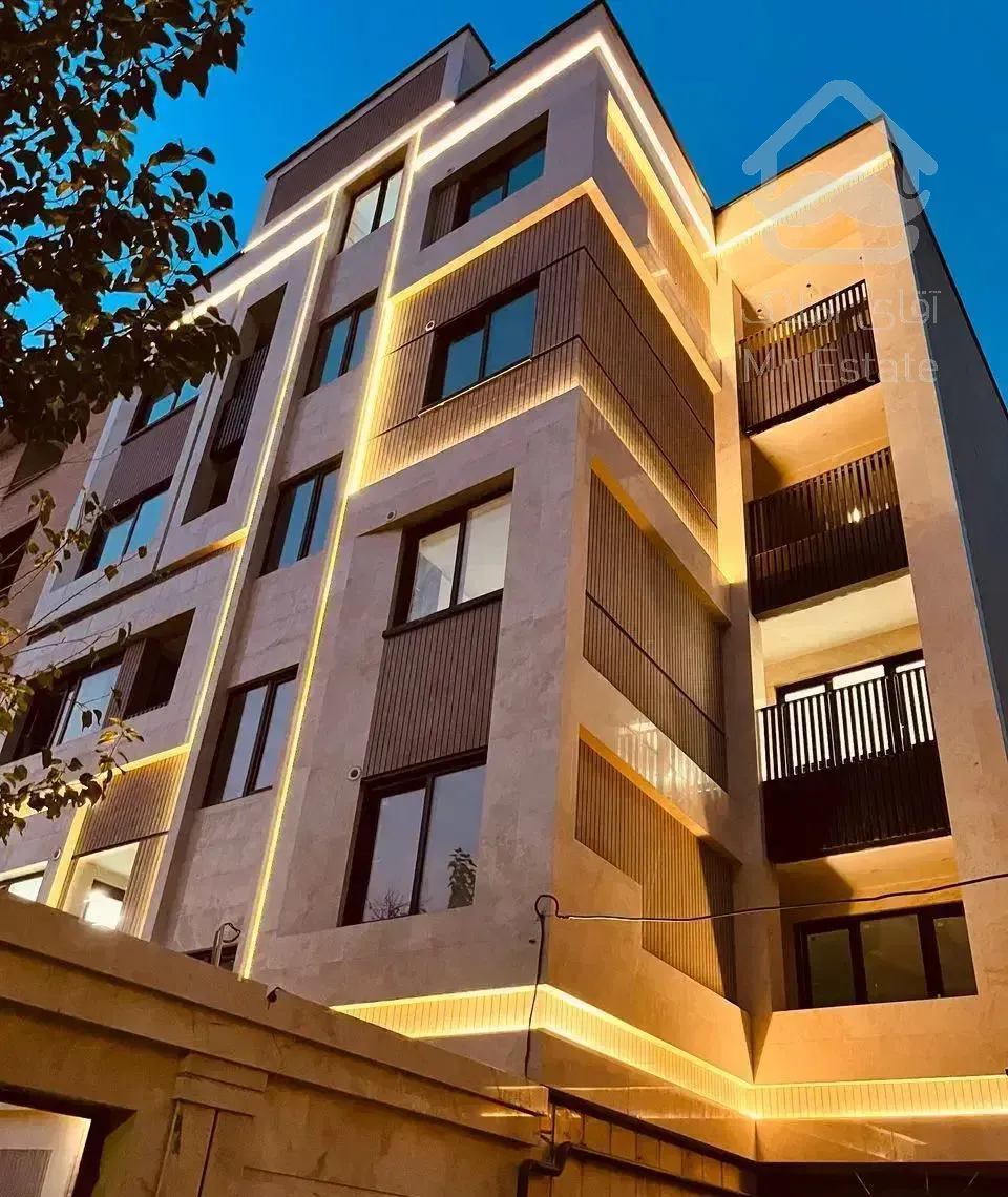 آپارتمان ۸۲ متر ۲ خواب