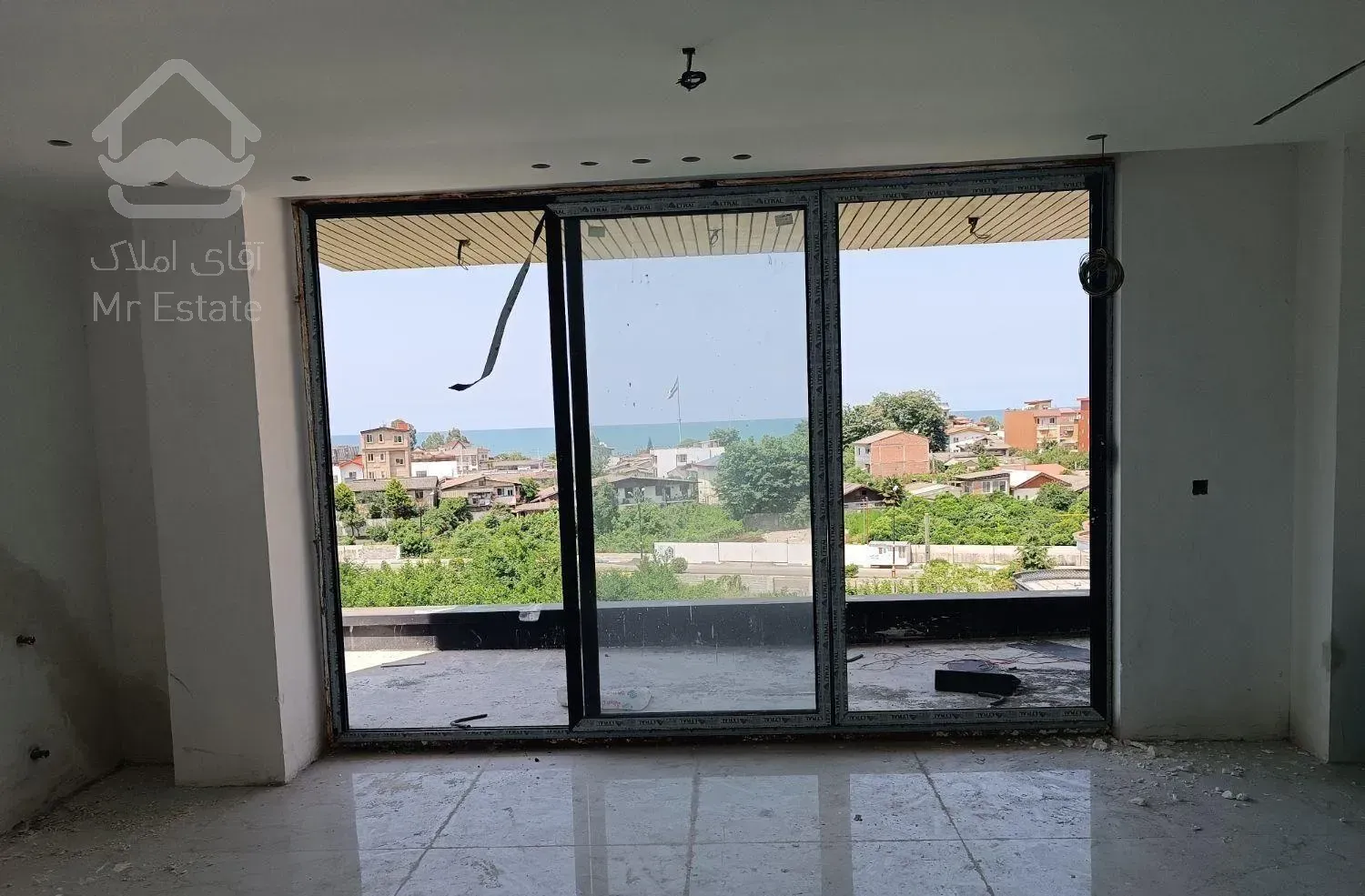 فروش آپارتمان ۱۴۷ متری ۳ خوابه