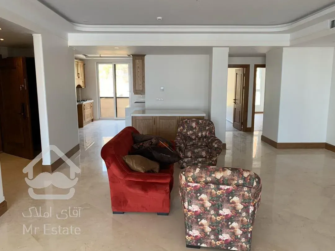 اجاره و رهن آپارتمان زعفرانیه 200  متر شیک