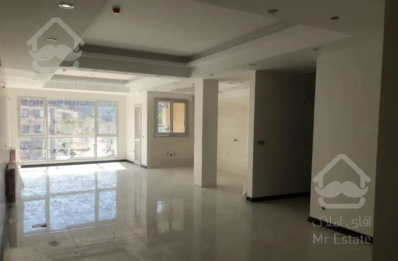 آپارتمان ۱۷۰متر /نوساز/۲پارکینگ