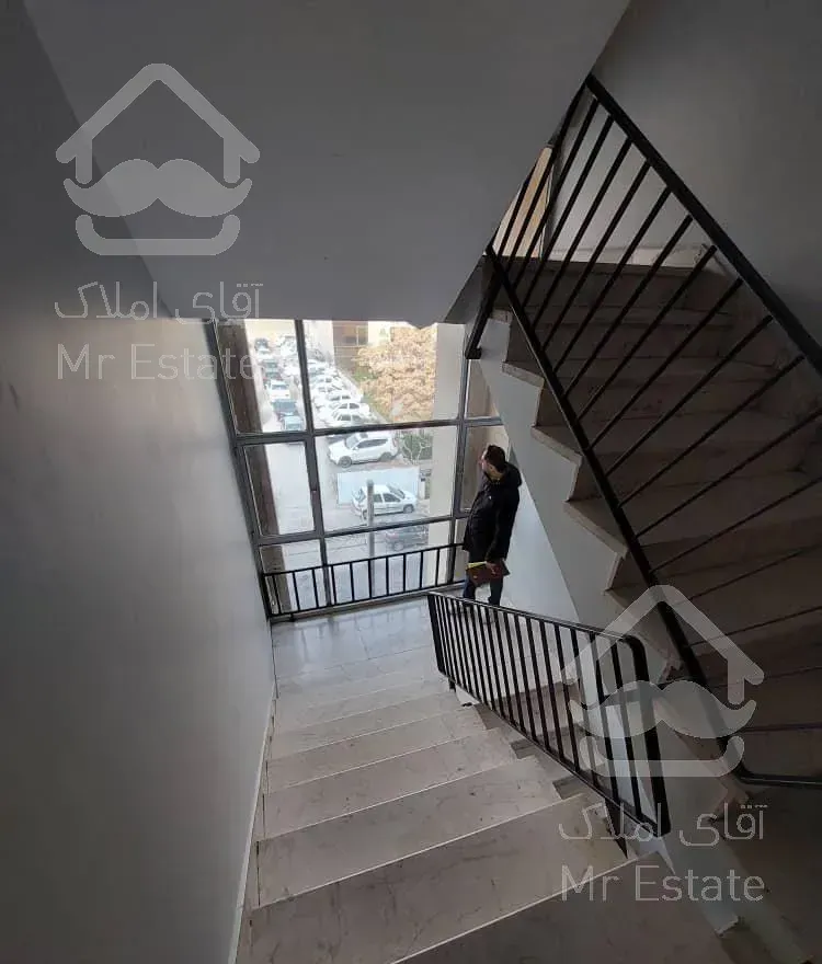 ۱۷۵ متر (قدر سهم ارزنده)