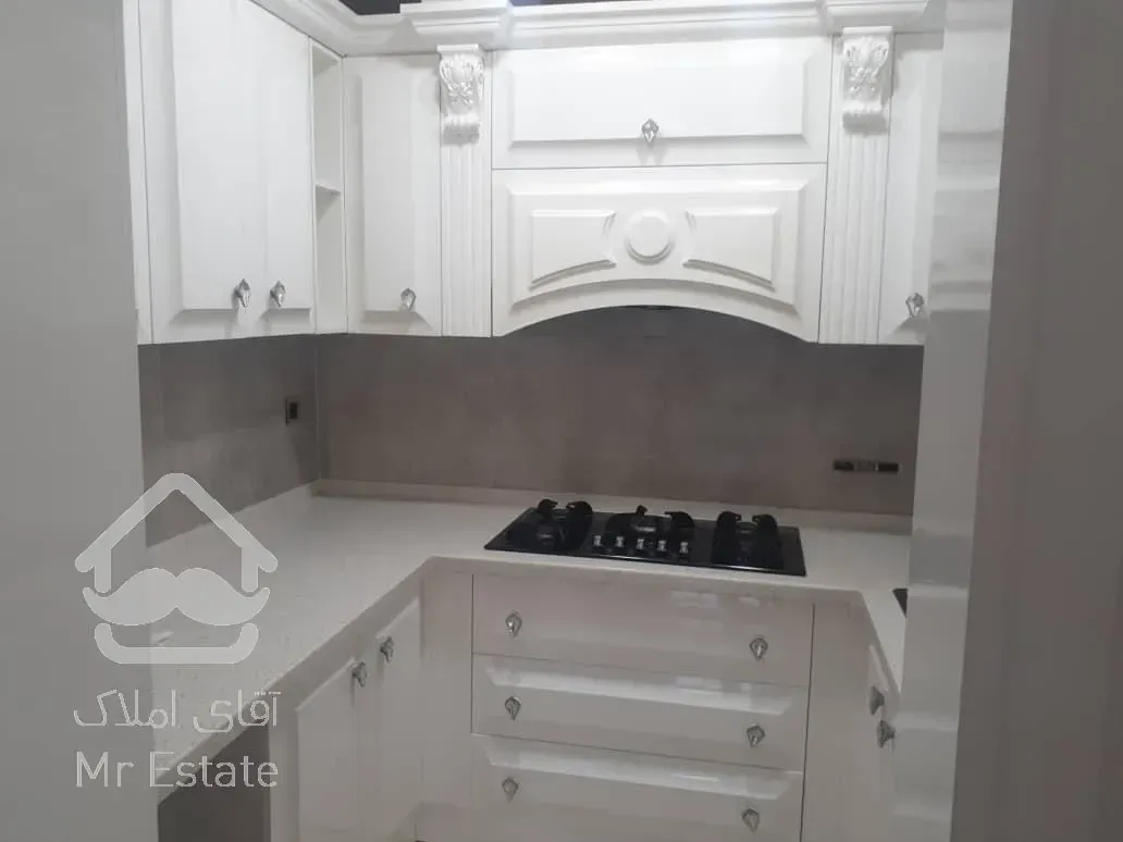 اجاره و رهن آپارتمان زعفرانیه 350  متر لوکس