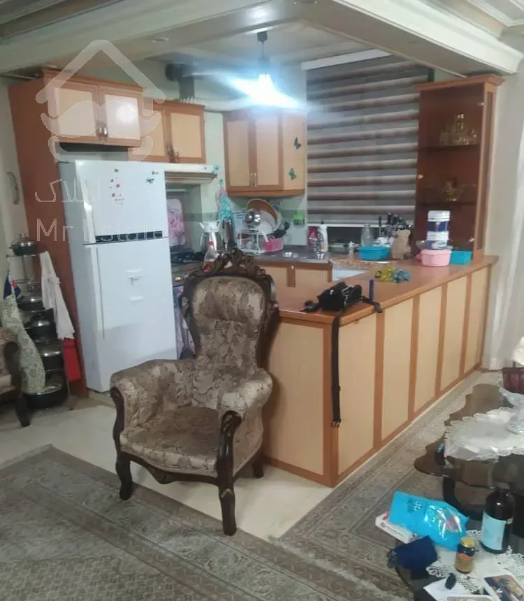 ۵۱ متری / طبقه ۳ سندی / پارکینگ / انباری