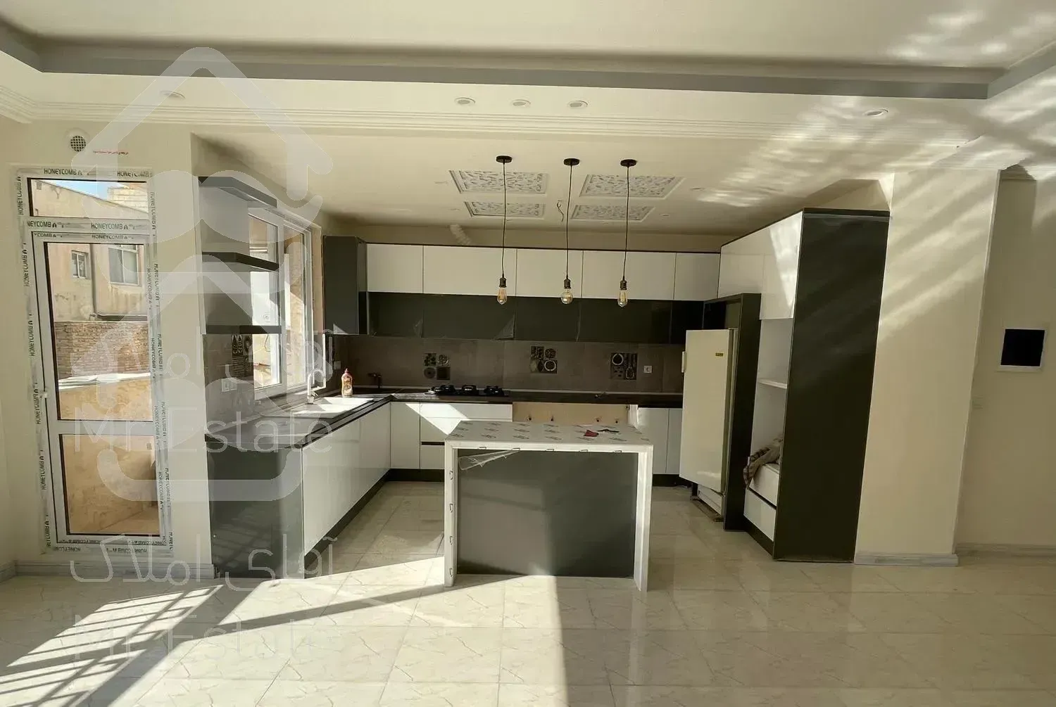 ۱۲۷ متر تکواحدی نوساز المپیک جوانمردان