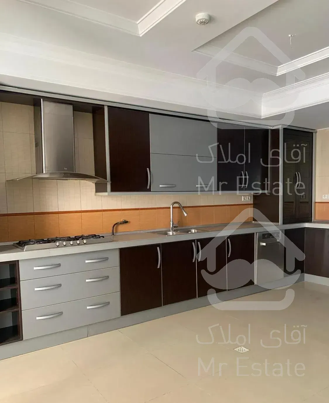 ٢١٠ متر/٣خواب/تک واحدى/مشاعات آبى/شیراز شمالى