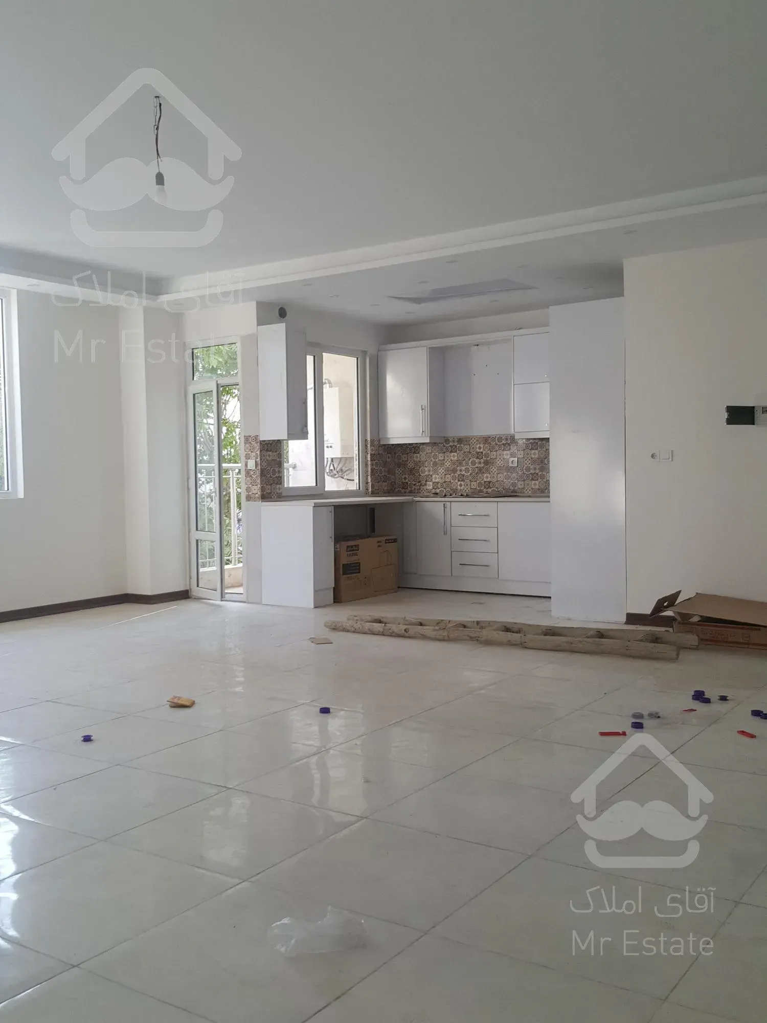 ۱۱۰متر/ویلاشهر/راه‌اهن/دهکده/دریاچه‌چیتگر۲۲