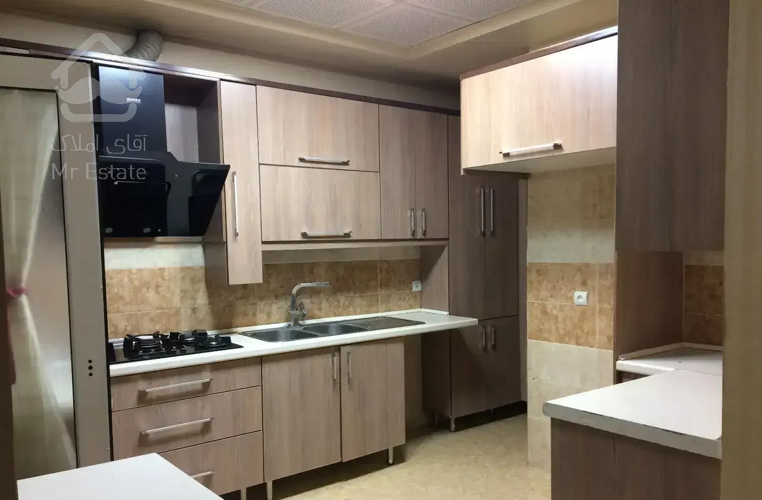 ۷۲ متر فول امکانات بسیار تمیز و دنج