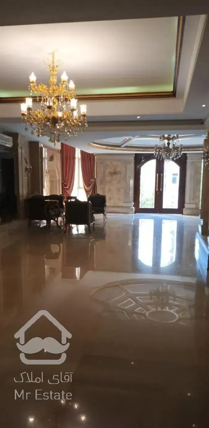 اپارتمان۲۴۰متری دوتراس تک واحد در برج باغ برند