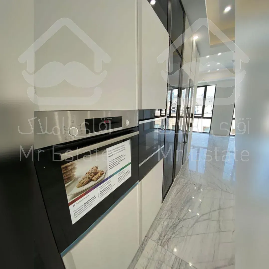 رهن کامل اپارتمان‌ در فرمانیه ۴ خواب ۳۵۰متر