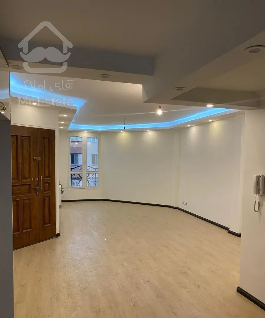 آپارتمان ۶۲ متری در سعادت آباد