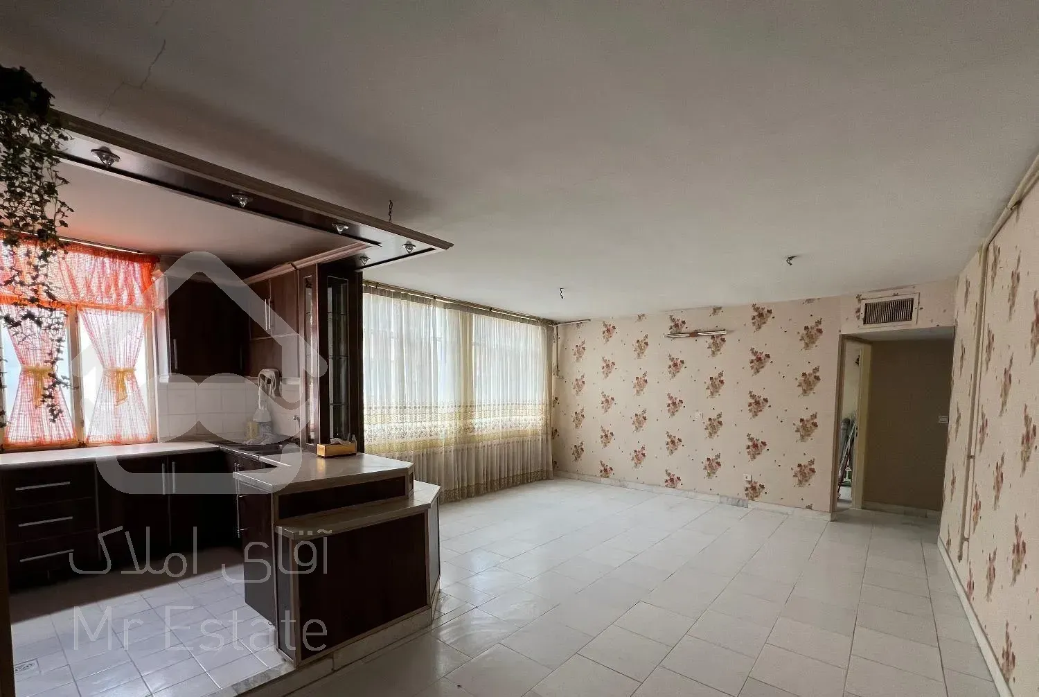 آپارتمان ۸۲ متری ۲خوابه