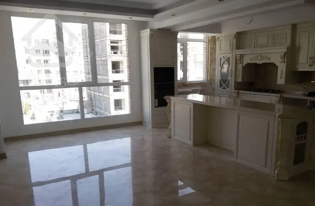 آپارتمان ۱۱۰ متری/صفر/ تاپ لوکیشن