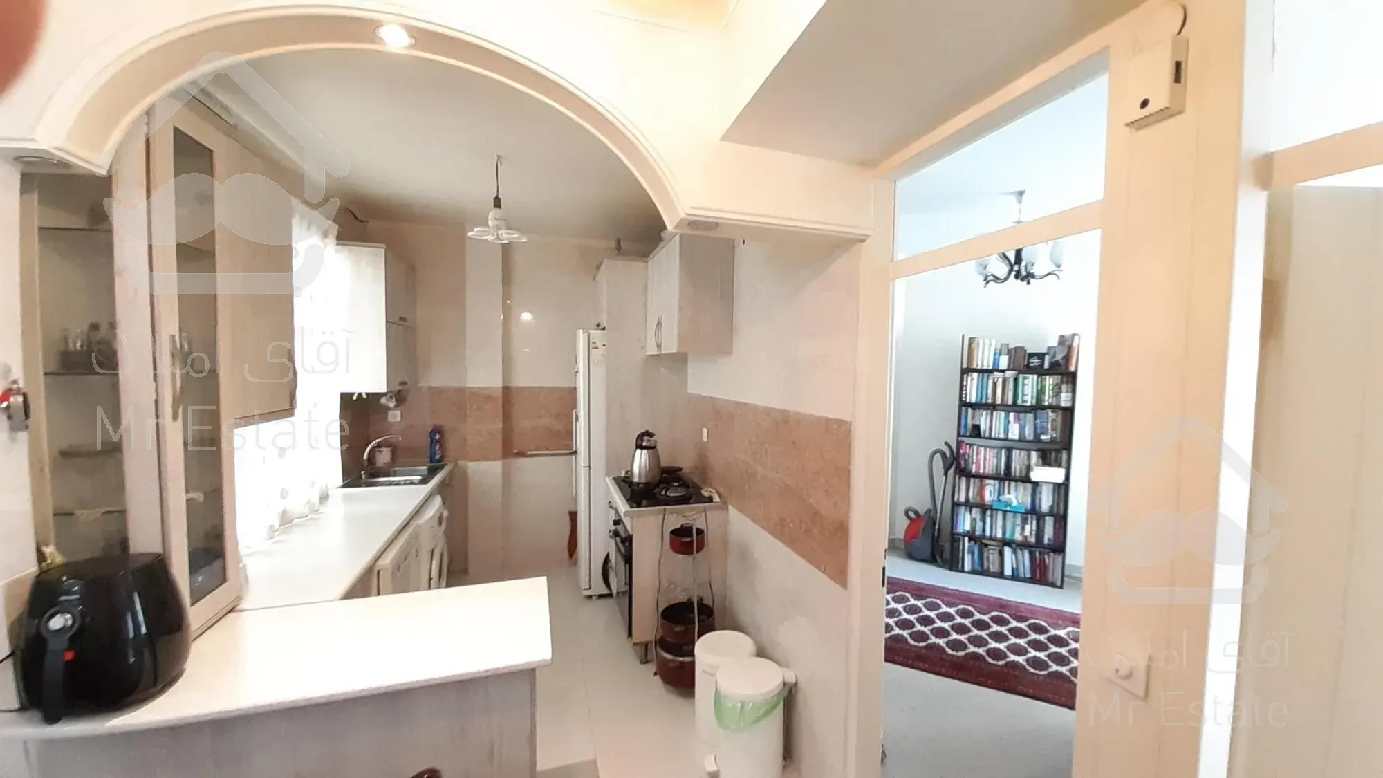 ۷۱ متر (هفت تیر ملک الشعرا)