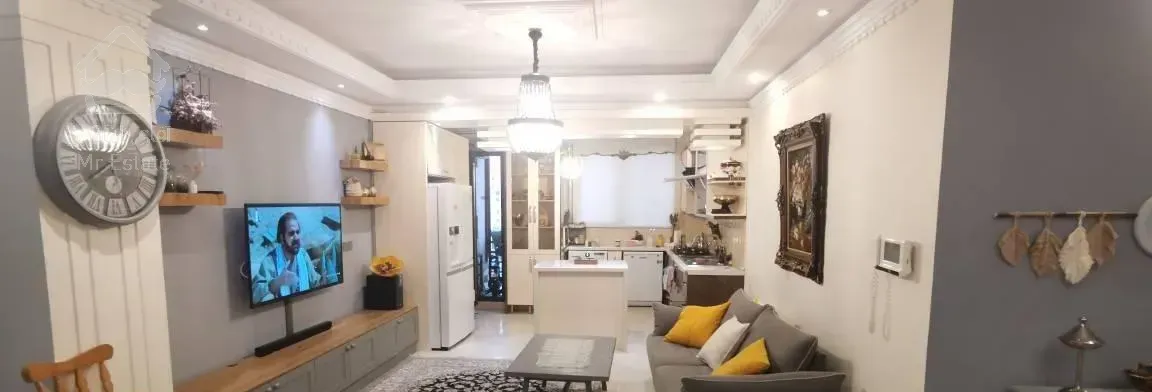 آپارتمان ۸۶متری در شرقی های قنات کوثر