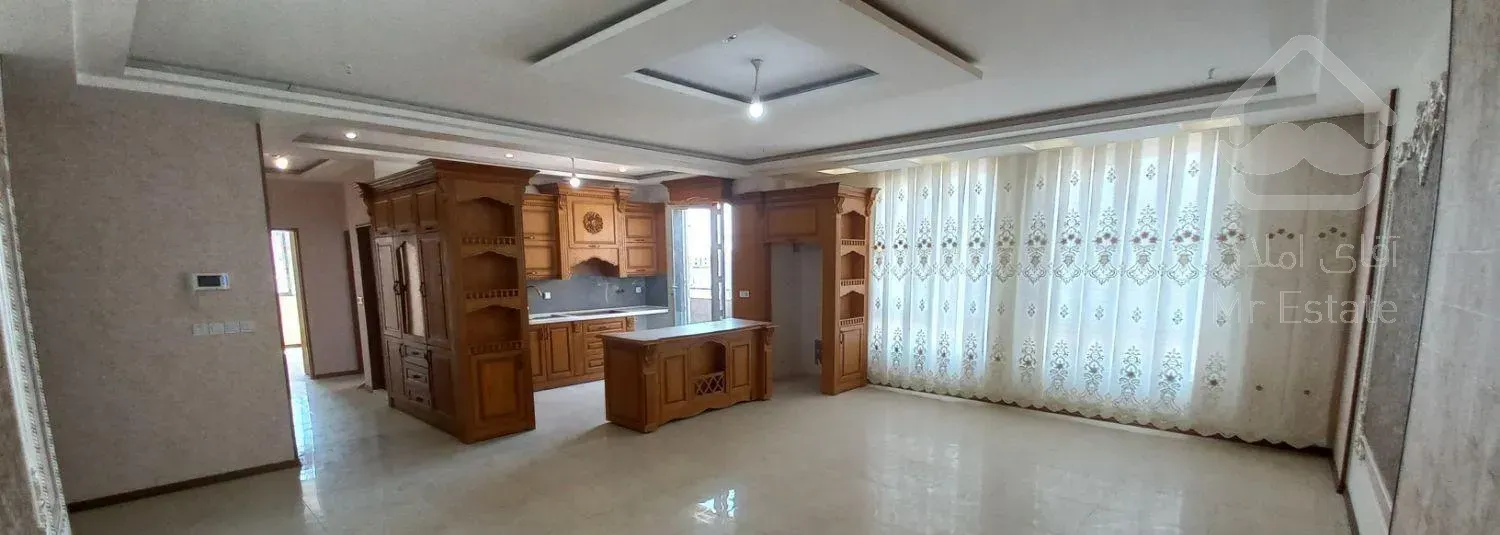 ۱۱۵متری۲خواب۲نبش سندآماده نزدیک حرم تاپ لوکیشن