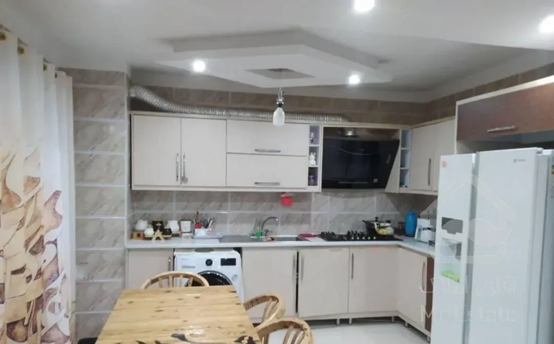 آپارتمان ۱۰۰ متر طالقانی