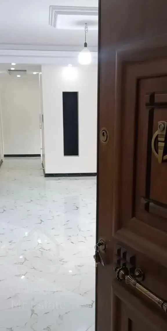 فروش آپارتمان ۱۲۵ متری ۳ خوابه در شهران شمالی