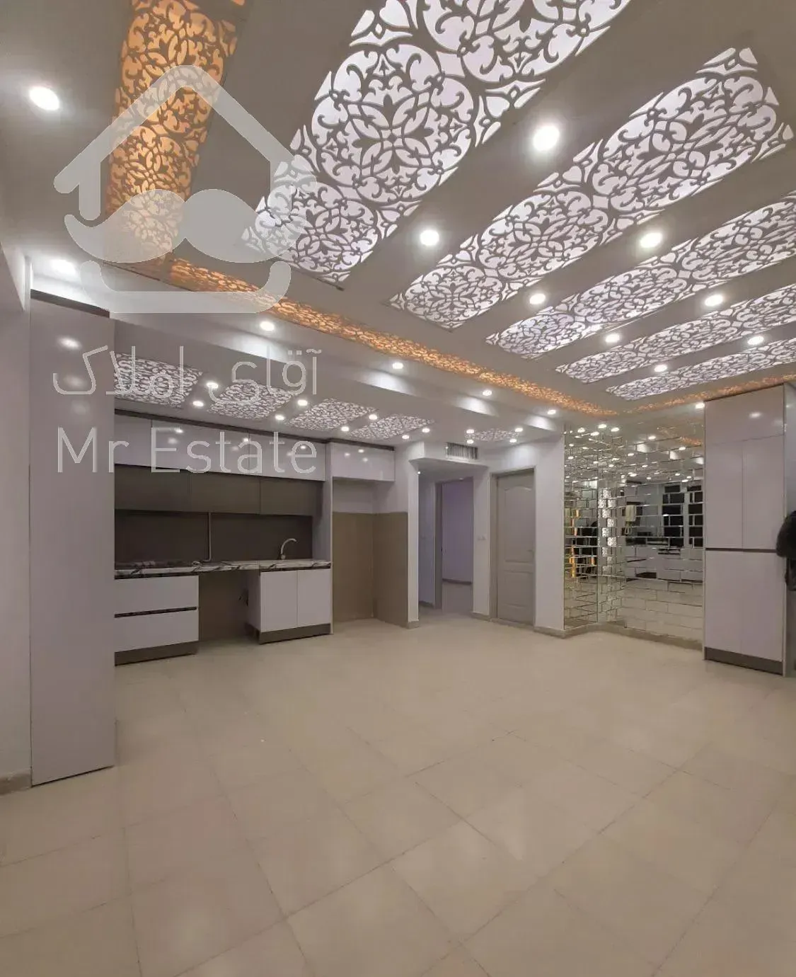 آپارتمان۹۰متری در پرند فاز۴ جنب ایستگاه مترو