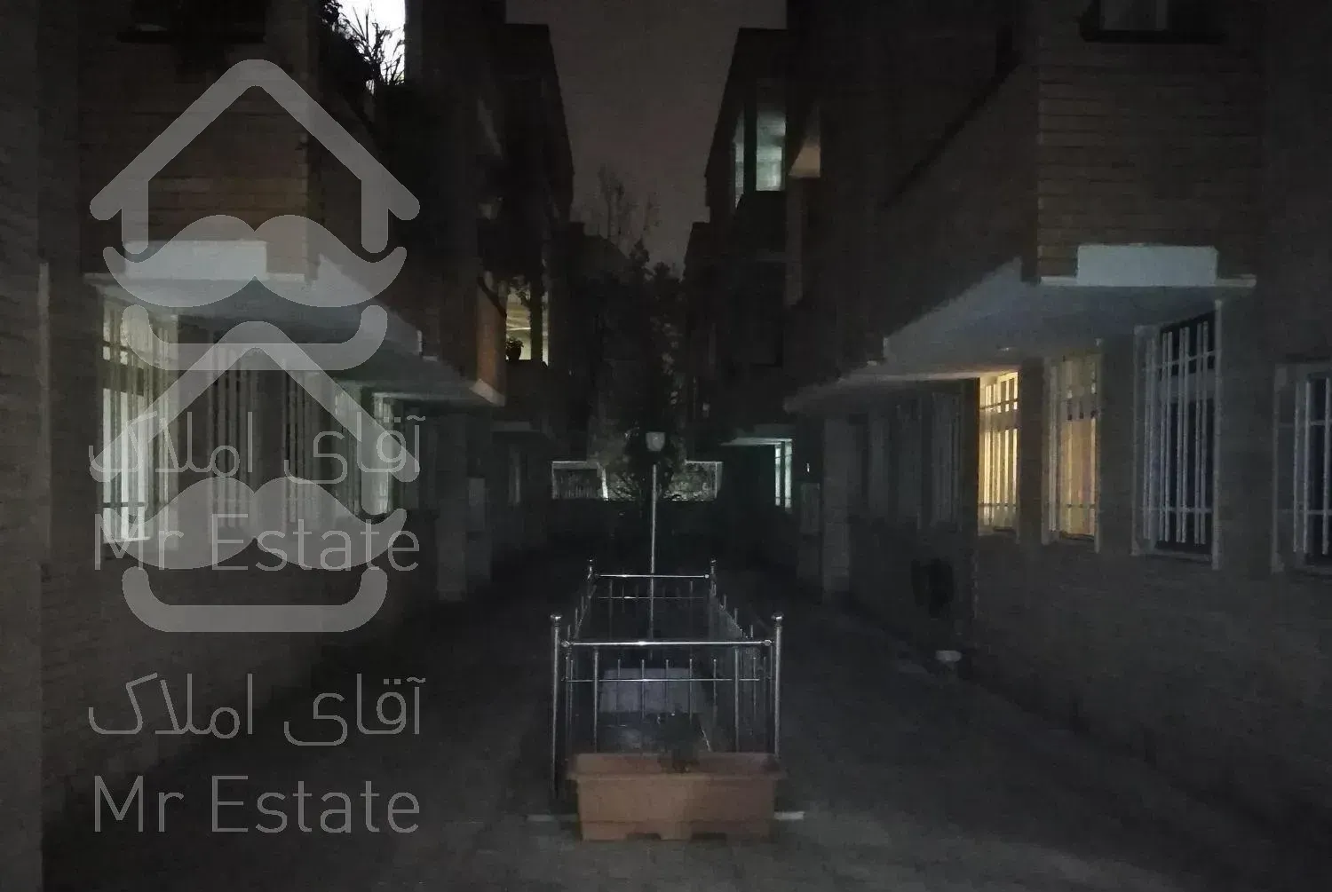 آپارتمان سروستان ابوذر شماای