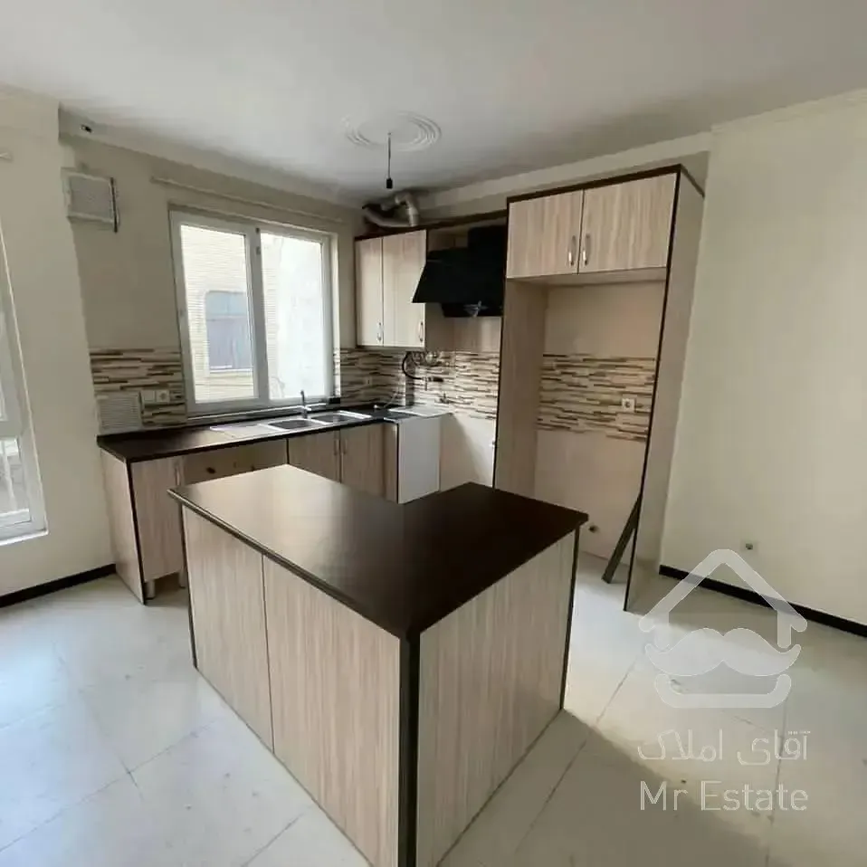 ۵۳متر در پونک...غرق نور...