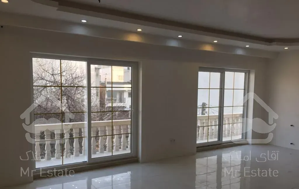 اپارتمان نوساز خ بابل تلار ۱۵(صداقت)