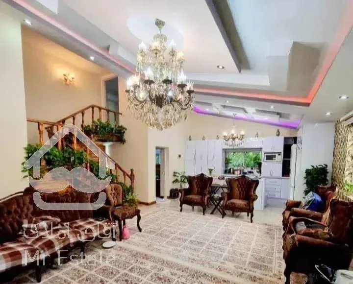 ویلا پیلوت سه خواب/مبله کامل*۲۹۵زمین۱۸۰بنا*