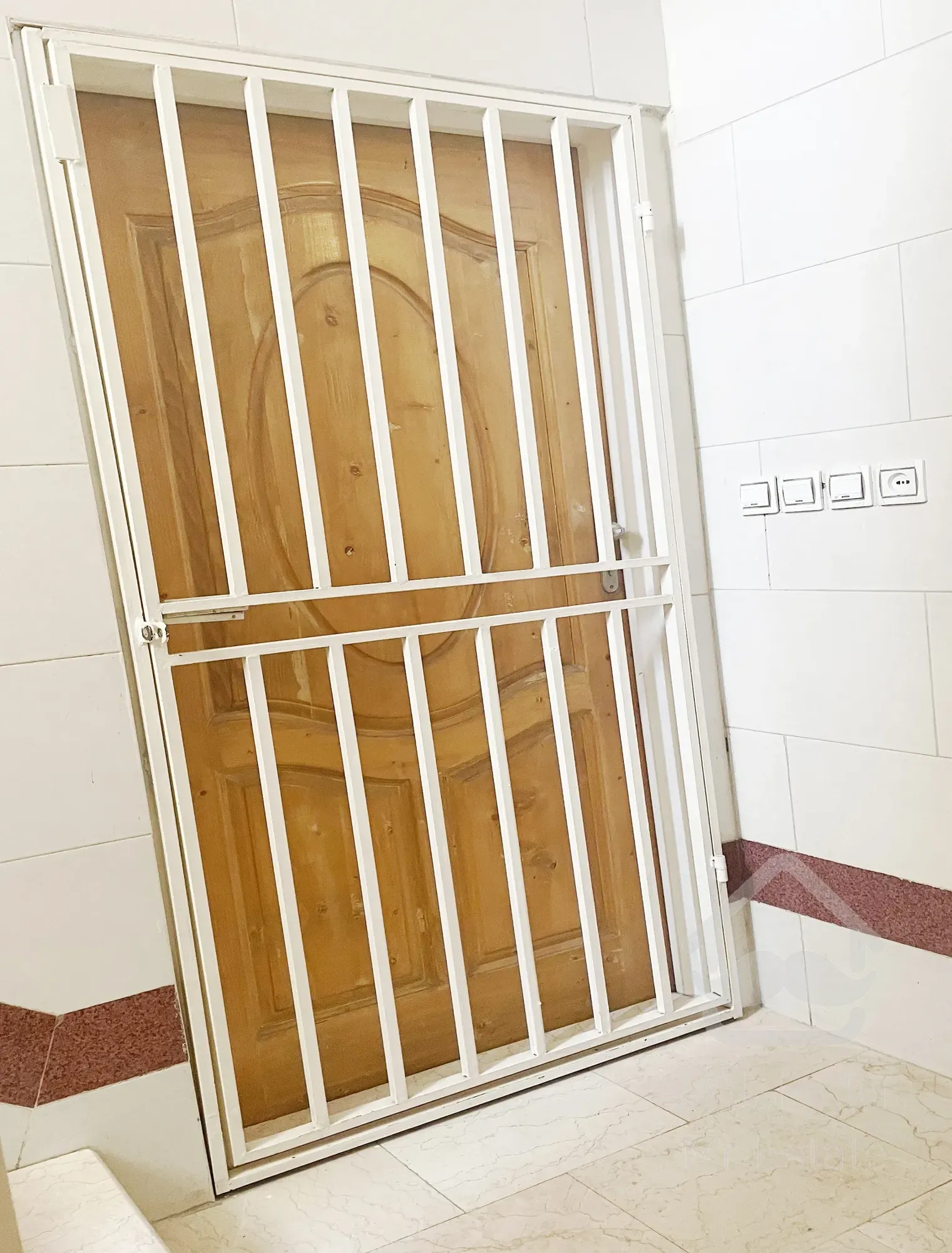 آپارتمان 53 متری ( اتوبان یادگار امام )