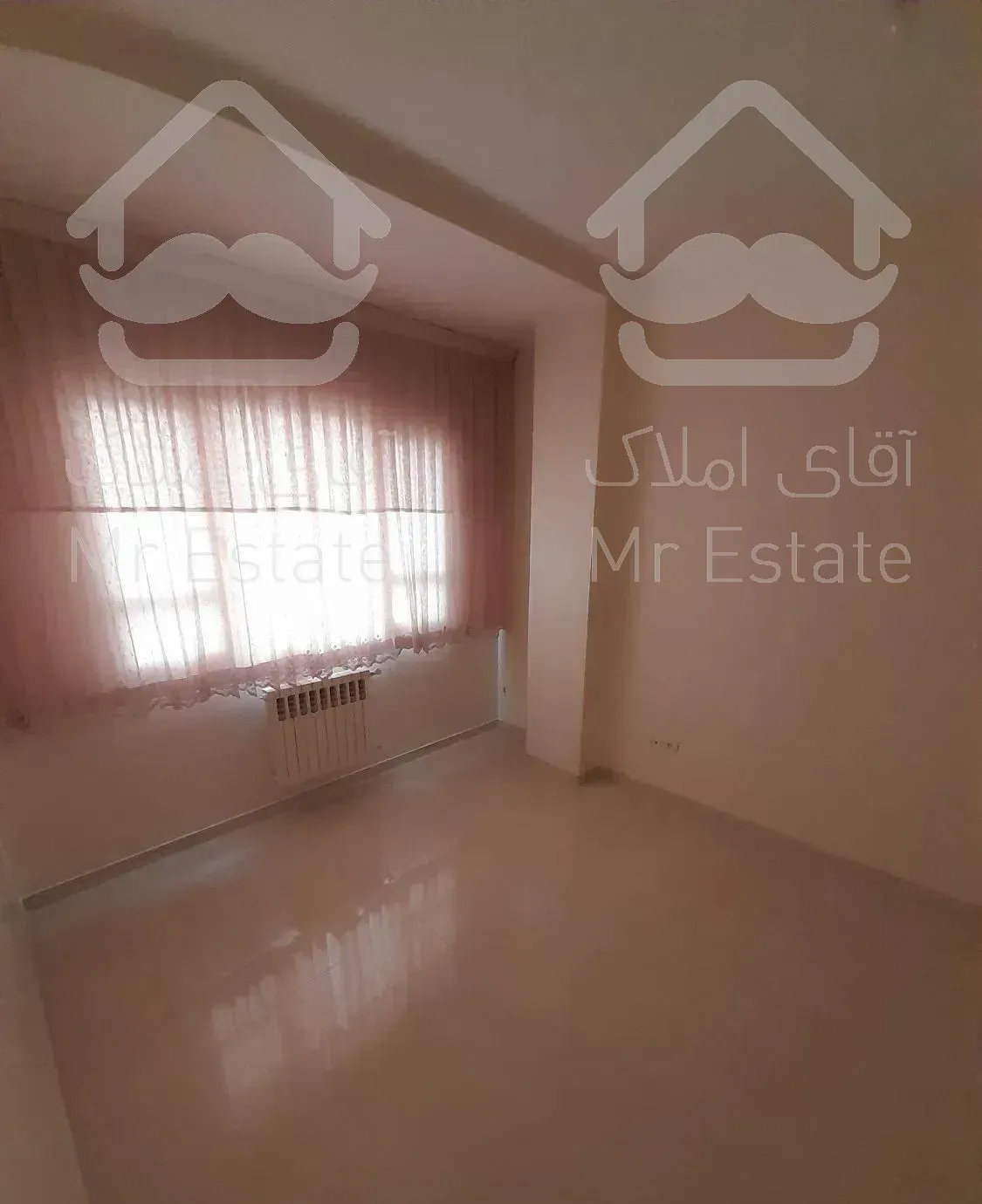 ۲۰۰ متر ( نور نقشه لوکیشن )