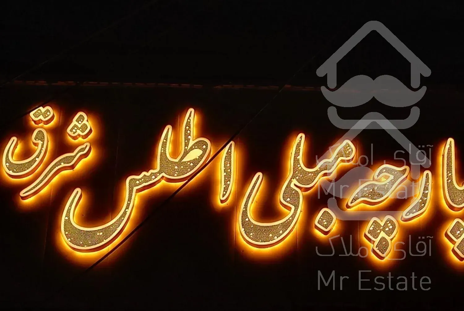 خدمات تابلوسازی   تابلوساز  چلنیوم  کامپوزیت بنر