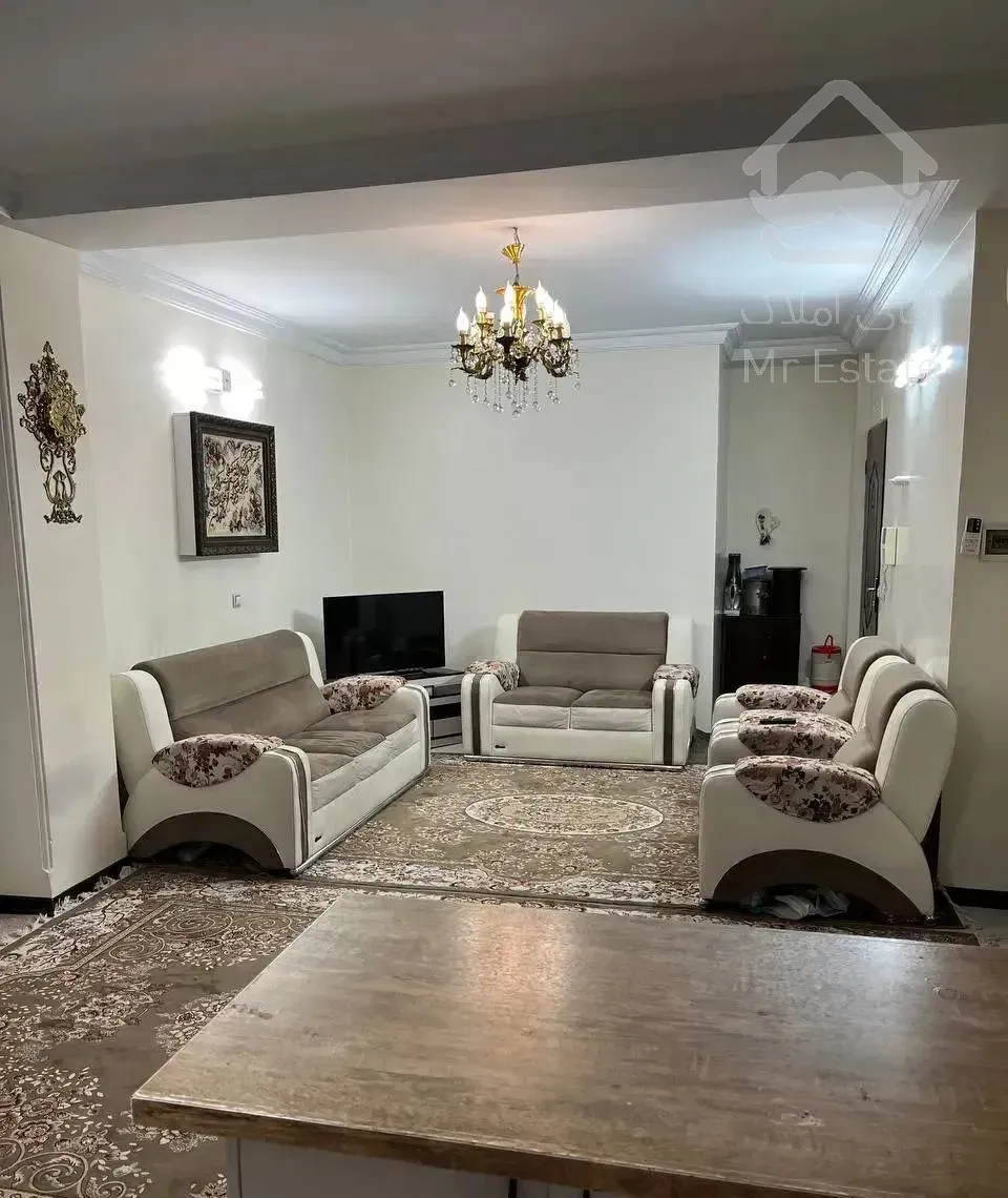 آپارتمان خوش نقشه ۶۵متری شهرک ولیعصر