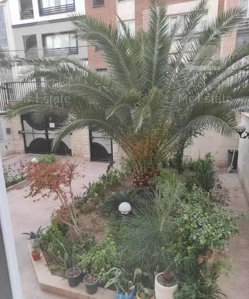 آپارتمان ۱۰۳ متر بازسازی صفرتا صد(پاسیو مسقف)