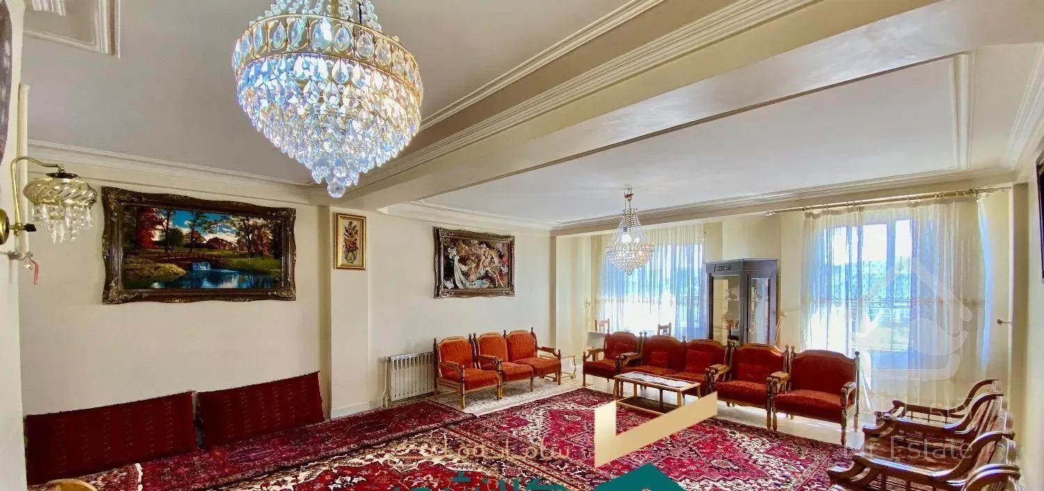 آپارتمان ۱۳۰ متری خوش ساخت در میرداماد