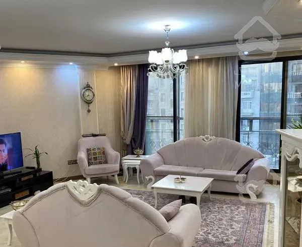 ۹۰ متر شمال کاشانی سالن پرده خور