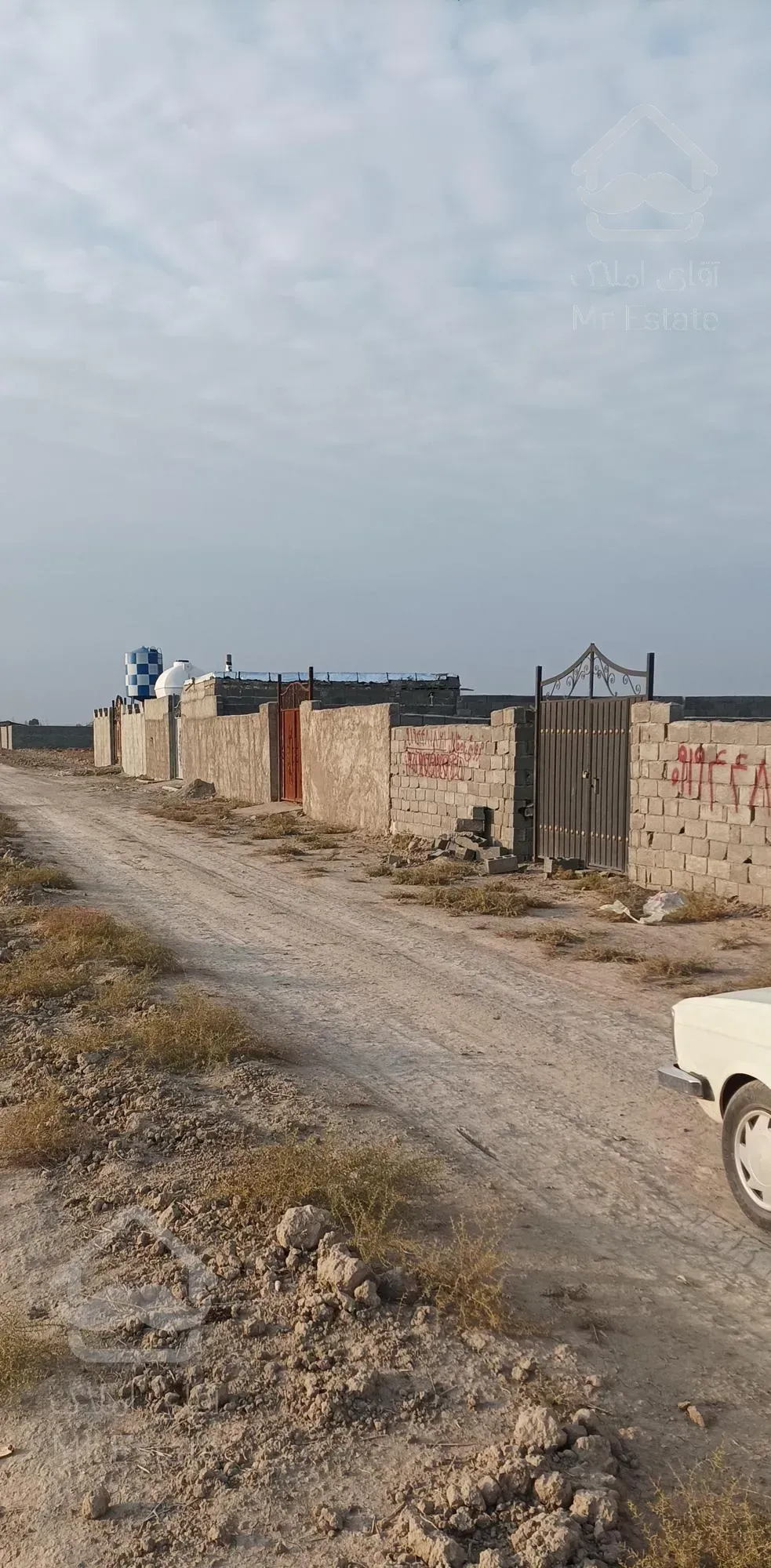 باغچه چهار دیواری واقع در وهن آباد