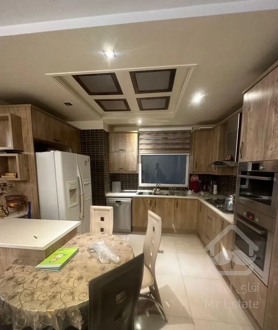 آپارتمان۹۰متری۲خواب . سرمایه گذاری . شربیانی شرقی