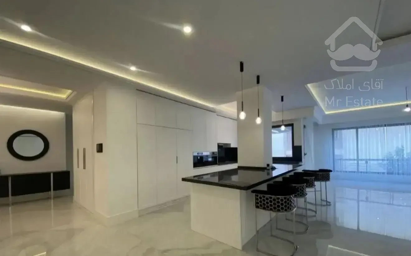 ۸۷متر نوساز ««فروشــنده»» اخرین واحد فروشی