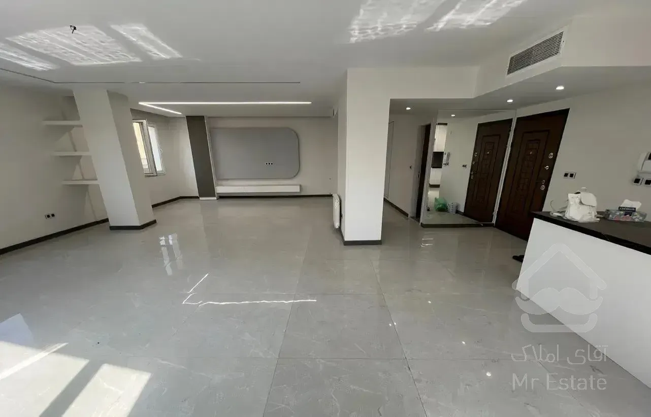 ۱۹۵متر۳خواب(بازسازی شده/خیابان کریمی)