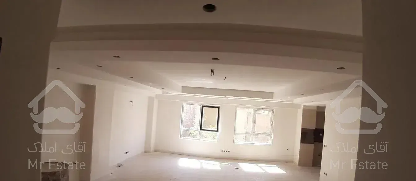 ۱۰۶ متر / آماده تحویل / فرعی دنج / کلید نخورده