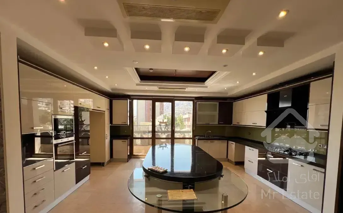 اجاره اپارتمان ۲۰۰متری نیاوران ویو عالی