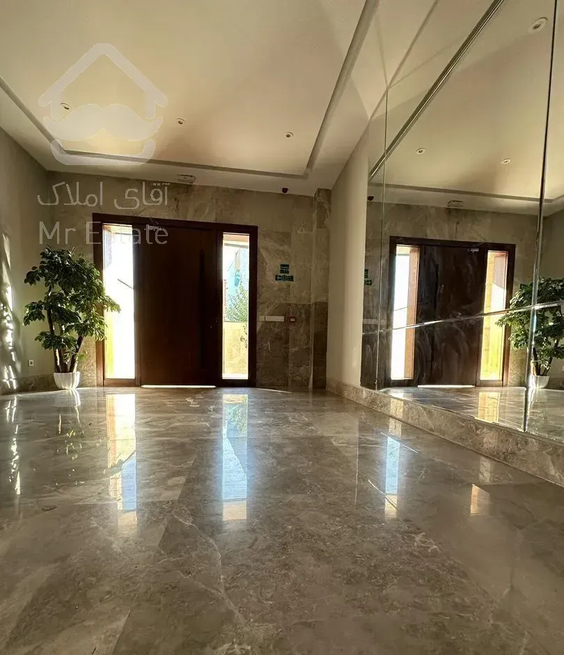 پور ابتهاج 120متر چشم انداز زیبا زیر قیمت منطقه