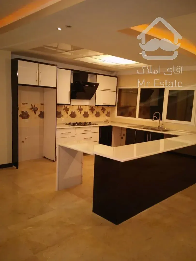 رهن آپارتمان ۱۳۸ متری ۳ خواب سعادت اباد خوش نقشه